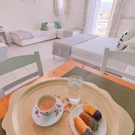 Apartmanhotel Menta 3*